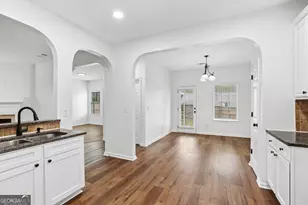 2319 Sawgrass Dr, Hampton, GA 30228 - Photo 9