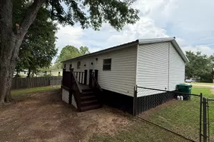 6 Skyland Dr W, Locust Grove, GA 30248 - Photo 11