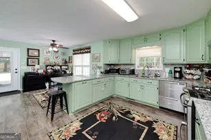 926 Perkins Rd, Milner, GA 30257 - Photo 27