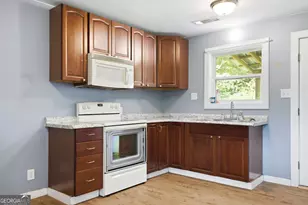 2197 Ridgeway Rd, Trion, GA 30753 - Photo 11