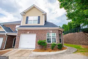 141 Mill Pond Xing B5, Carrollton, GA 30116 - Photo 3