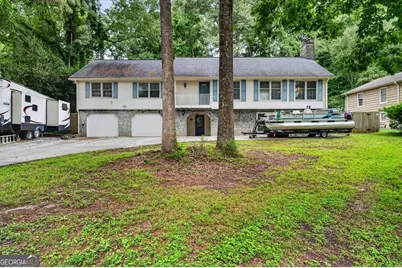 3009 Meadow Drive, Marietta, GA 30062 - Photo 1