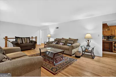 3009 Meadow Drive, Marietta, GA 30062 - Photo 5