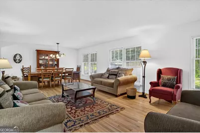 3009 Meadow Drive, Marietta, GA 30062 - Photo 7