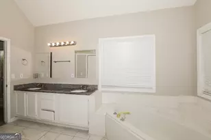 2138 Kellington Dr, McDonough, GA 30253 - Photo 15