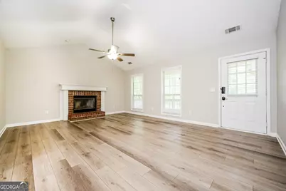 207 Lafayette Street, Locust Grove, GA 30248 - Photo 3