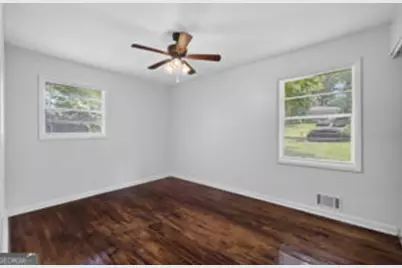 899 E Glochester Place, Norcross, GA 30071 - Photo 17