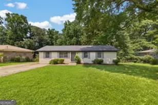 899 E Glochester Pl, Norcross, GA 30071 - Photo 1