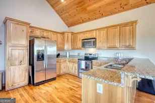 2081 Gallatin Rd, Young Harris, GA 30582 - Photo 9
