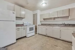 1308 Lucky St, Griffin, GA 30223 - Photo 11