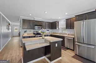 1327 R L Roberts Rd, Pembroke, GA 31321 - Photo 3