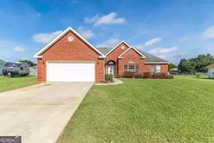 105 Millstone Way, Bonaire, GA 31005 - Photo 1