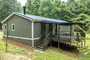 274 E Wright St, Winder, GA 30680 - Photo 25