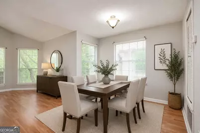 915 Wentworth Court, Johns Creek, GA 30022 - Photo 7
