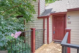 915 Wentworth Ct, Johns Creek, GA 30022 - Photo 1