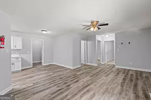 30 Tuxedo Ave, Newnan, GA 30263 - Photo 7