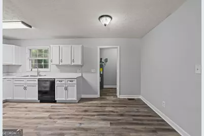 30 Tuxedo Avenue, Newnan, GA 30263 - Photo 9
