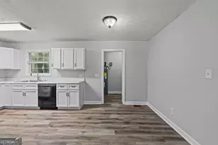 30 Tuxedo Ave, Newnan, GA 30263 - Photo 9
