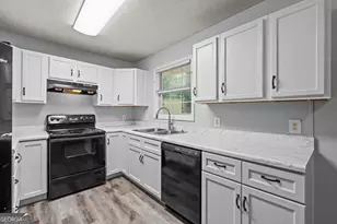30 Tuxedo Ave, Newnan, GA 30263 - Photo 11