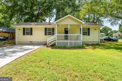 30 Tuxedo Avenue, Newnan, GA 30263 - Photo 1