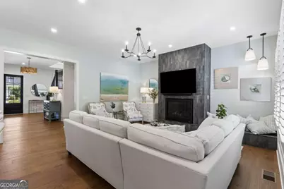 135 Emerson Court, Roswell, GA 30075 - Photo 11