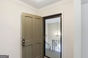53 Chaumont Square NW, Atlanta, GA 30327 - Photo 3