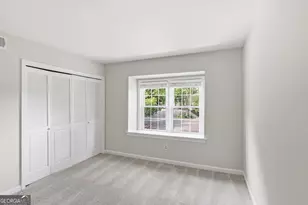 53 Chaumont Square NW, Atlanta, GA 30327 - Photo 29