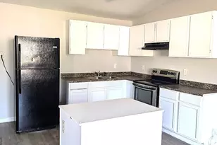 100 Silas Ct, Warner Robins, GA 31093 - Photo 3