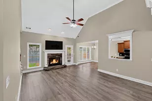 62 Village Park Dr, Newnan, GA 30265 - Photo 5