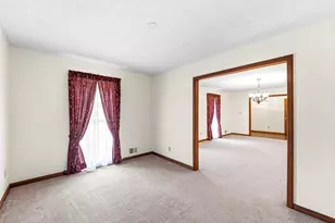 2405 Post Oak Tritt Rd, Marietta, GA 30062 - Photo 7