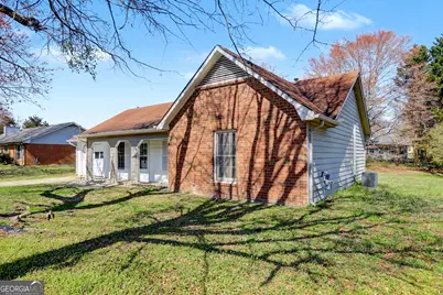 608 S Jeff Davis Drive, Fayetteville, GA 30215 - Photo 3