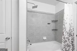 250 Pharr Rd NE, Atlanta, GA 30305 - Photo 19