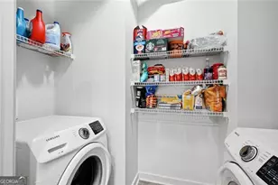 250 Pharr Rd NE, Atlanta, GA 30305 - Photo 11