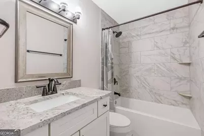 725 Anderson Walk, Marietta, GA 30062 - Photo 5