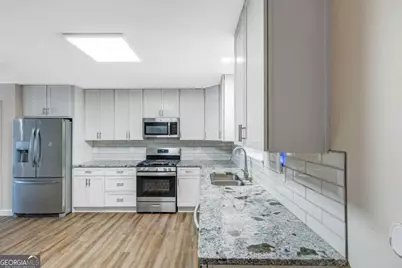 725 Anderson Walk, Marietta, GA 30062 - Photo 11