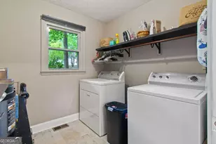 1811 Yorkshire Dr, Woodstock, GA 30189 - Photo 33