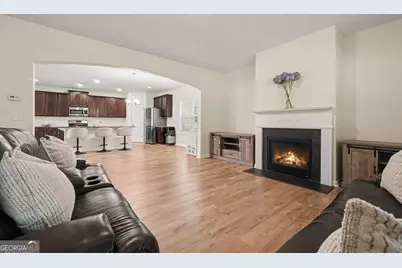 3923 Kingfisher Drive, Atlanta, GA 30349 - Photo 9