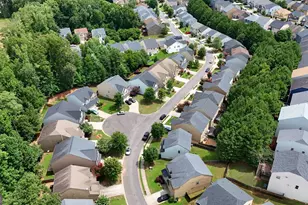 3923 King Fisher Dr, Atlanta, GA 30349 - Photo 27