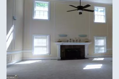 5621 Shamrock Lane, Douglasville, GA 30135 - Photo 3