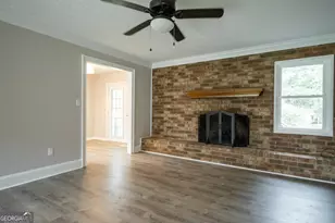 1030 Carriage Hill Rd, Watkinsville, GA 30677 - Photo 9