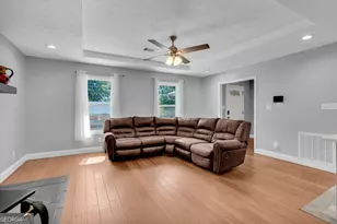 700 Pepperwood Trail, Stone Mountain, GA 30087 - Photo 7