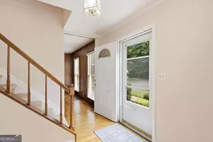 471 Surrey Pl, Marietta, GA 30068 - Photo 5