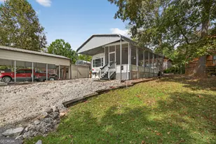 421 Newbury Cir, Westminster, SC 29693 - Photo 3