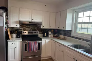 1214 E Barnard St, Glennville, GA 30427 - Photo 7