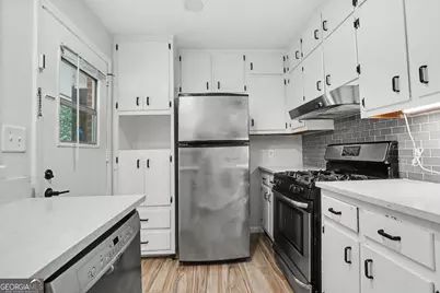 3535 Roswell Road NE #E2, Atlanta, GA 30305 - Photo 5