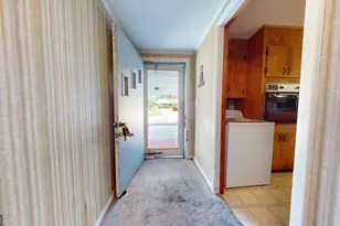 410 Weeks St, Wadley, GA 30477 - Photo 3