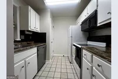 2165 S Milledge Avenue, Athens, GA 30605 - Photo 5