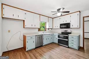 2448 Annandale Dr, Marietta, GA 30066 - Photo 13