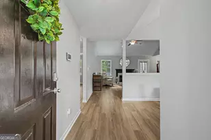 28 Pecan Lake Ct, Sharpsburg, GA 30277 - Photo 5