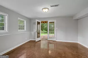 28 Pecan Lake Ct, Sharpsburg, GA 30277 - Photo 35